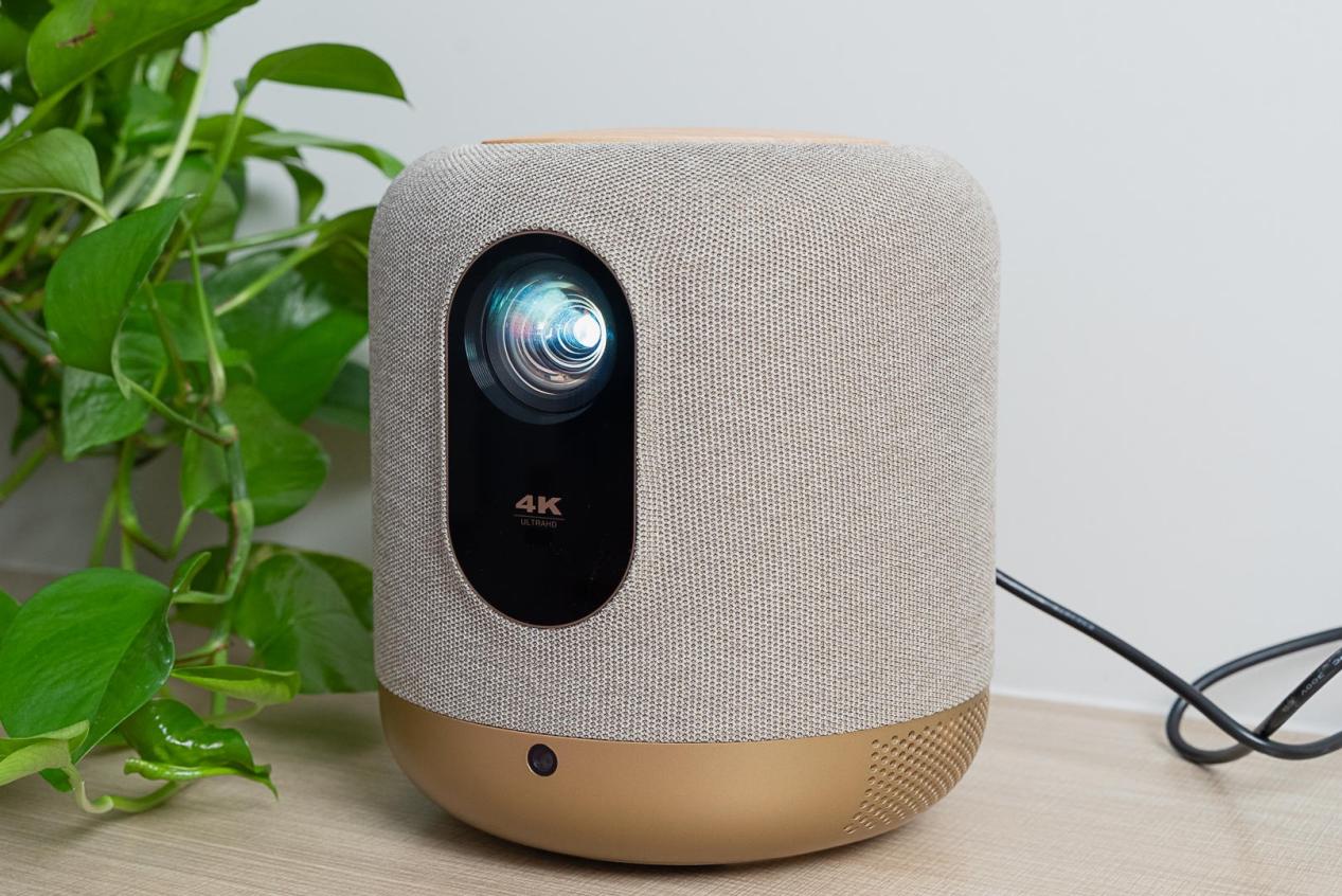 ����ͶӰ��